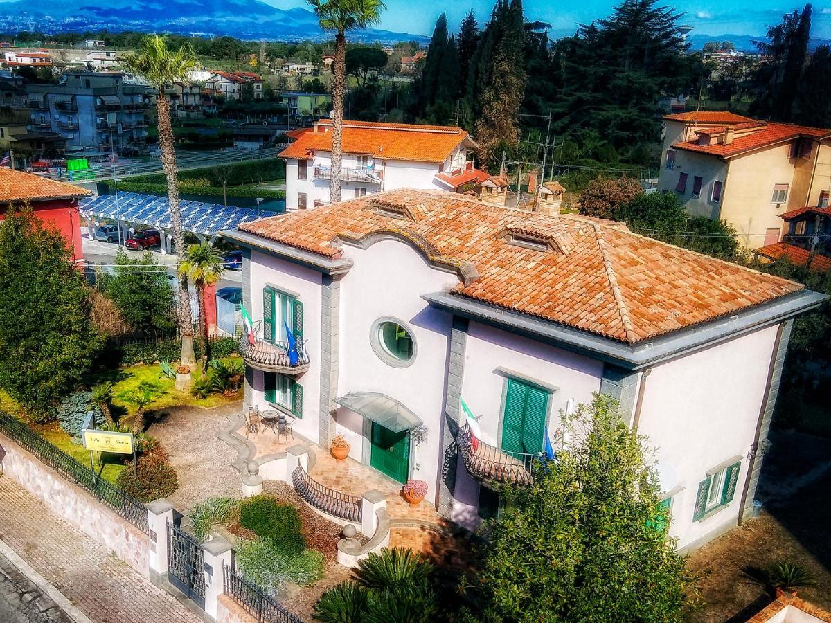 Villa Laura Чистерна-ді-Латіна Екстер'єр фото
